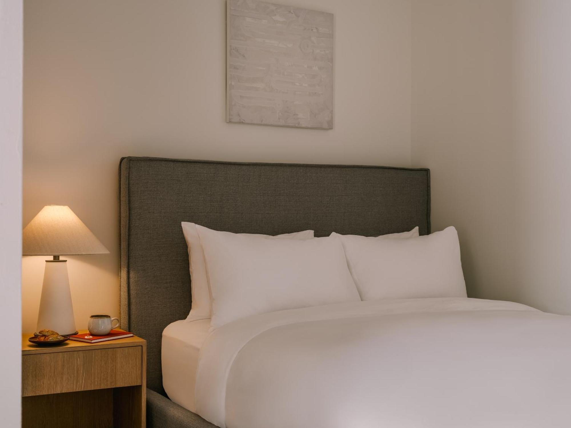 Sonder By Marriott Bonvoy Apollon Apartments Old Montreal Montréal Rum bild