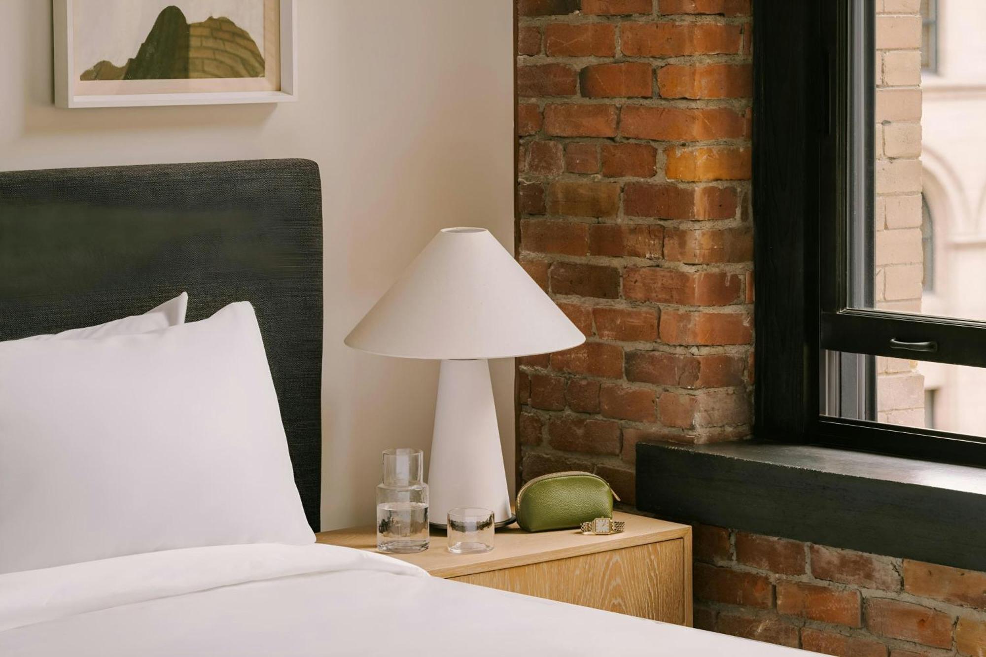 Sonder By Marriott Bonvoy Apollon Apartments Old Montreal Montréal Exteriör bild