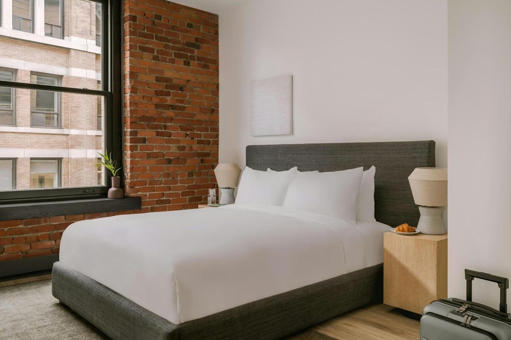 Sonder By Marriott Bonvoy Apollon Apartments Old Montreal Montréal Exteriör bild